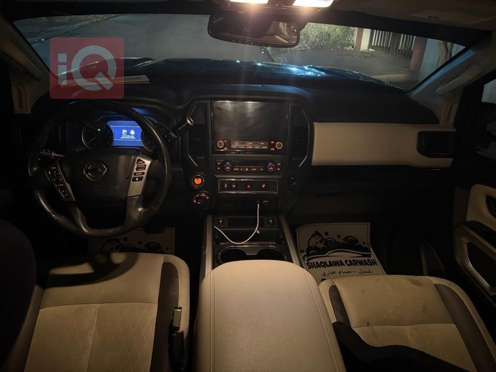 نيسان تيتان